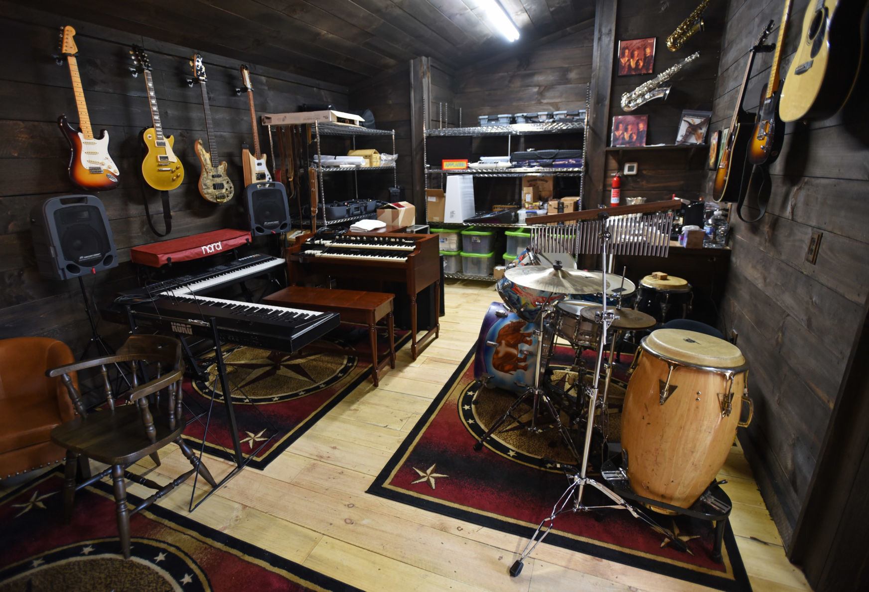 Saloon Studios